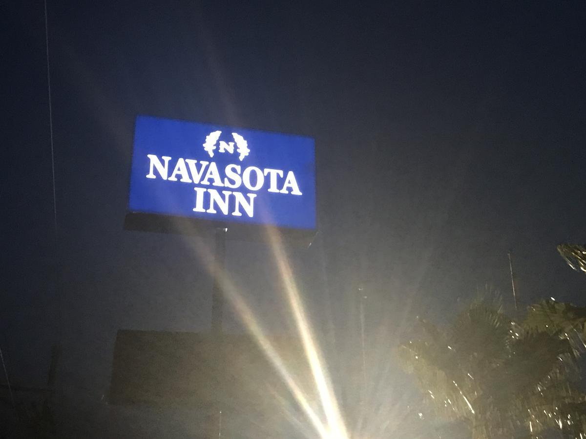 Navasota Inn Екстер'єр фото