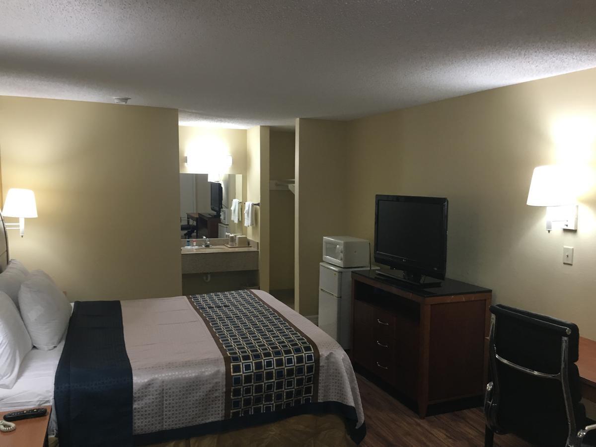 Navasota Inn Екстер'єр фото