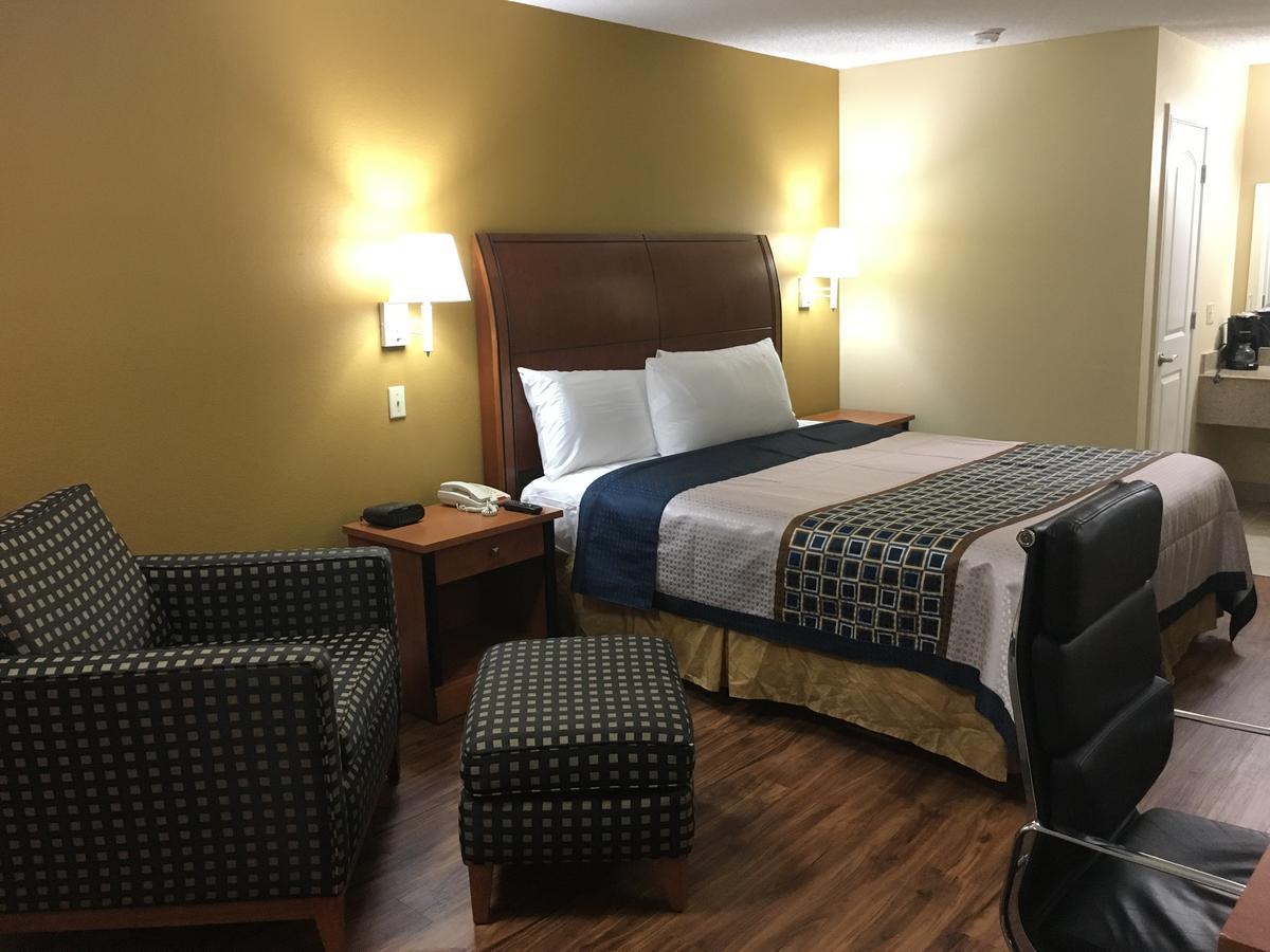 Navasota Inn Екстер'єр фото